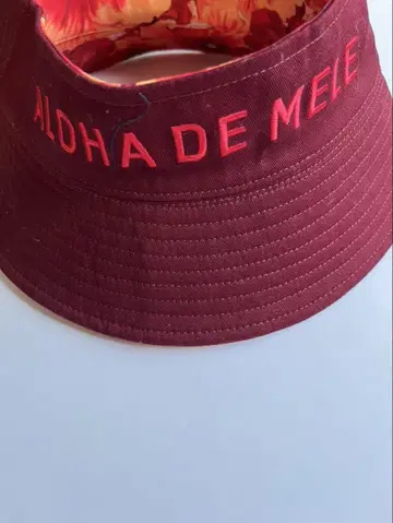 ALOHA DE MELE 햇 리버서블
