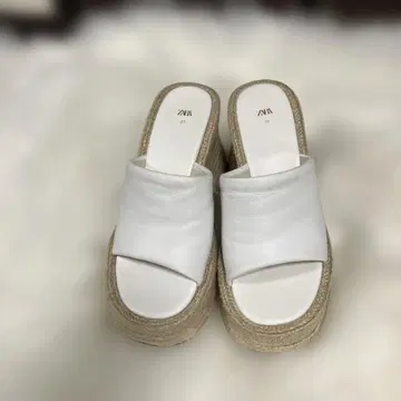 ZARA 화이트 웨지솔 샌들 37 25cm 통굽 주트 소재