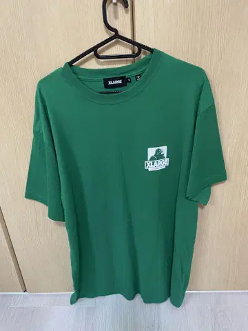 XLARGE T셔츠 M사이즈 새상품급