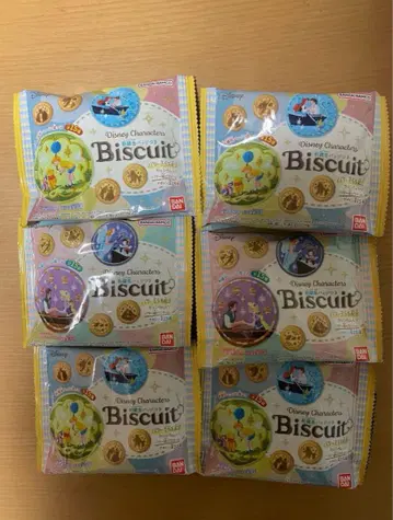 Disney Characters Biscuit 디즈니 자수 배지