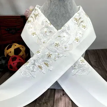 복을 부르는 디자인에 화려한 자수 장식용 깃 일본제 새상품