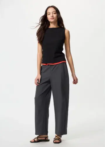 UNIQLO 저지 커브 팬츠 다크 그레이 XS