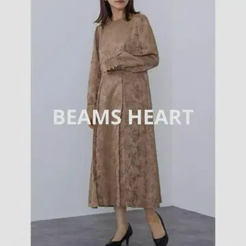 BEAMS HEART 허리 절개 원피스 골드