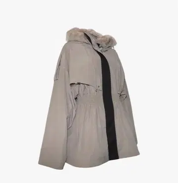 theredthread fur embroidery trench short