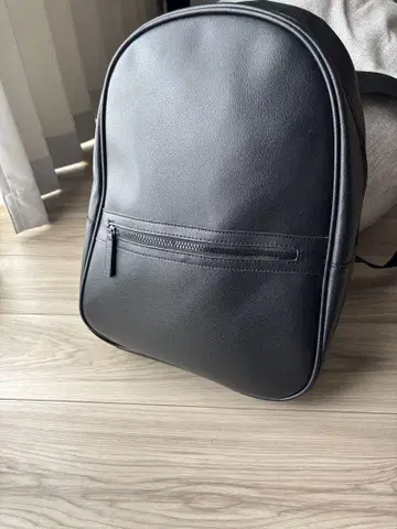 ZARA MAN 가죽 백팩