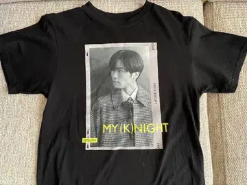 카와무라 카즈마 T셔츠 MY(K)NIGHT M 사이즈