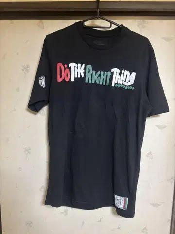 40 Do The Right Thing T셔츠 블랙