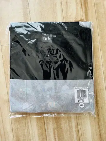 Ado 5th 베스트 앨범 그래픽 T셔츠 XXL