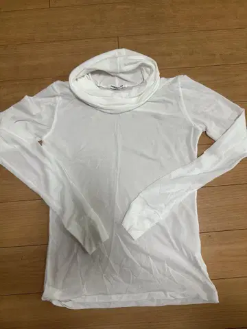 fumika uchida M 터틀 셔츠