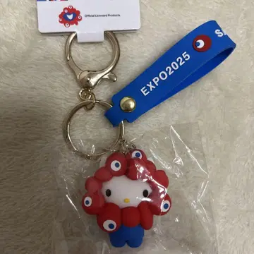 오사카 엑스포 키티 변신 미야쿠미야쿠 스트랩 키링