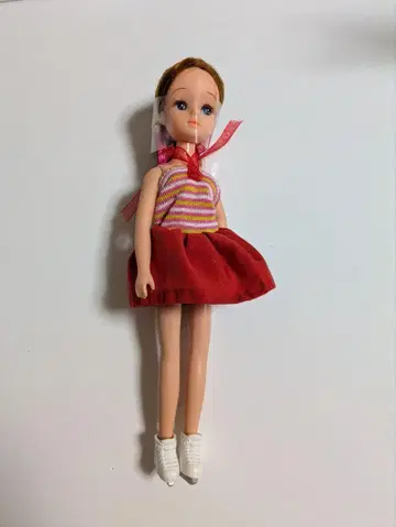 2대 리카짱 인형 본체 증정 아웃핏