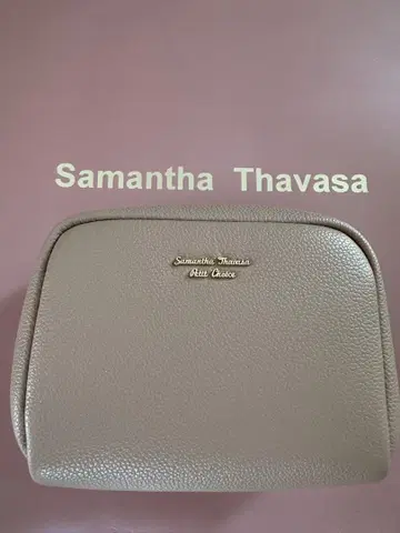 Samantha Thavasa 베이지 파우치