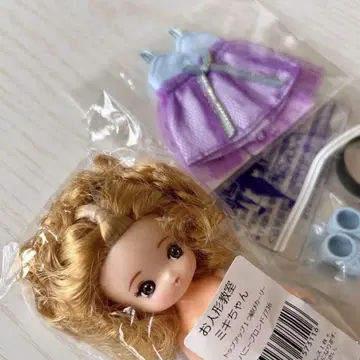 인형 교실 미키짱 탑 업 하나로 묶은 컬리 허니 블론드/736