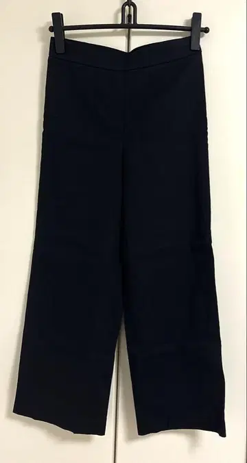 띠어리 EASY CROP PANT