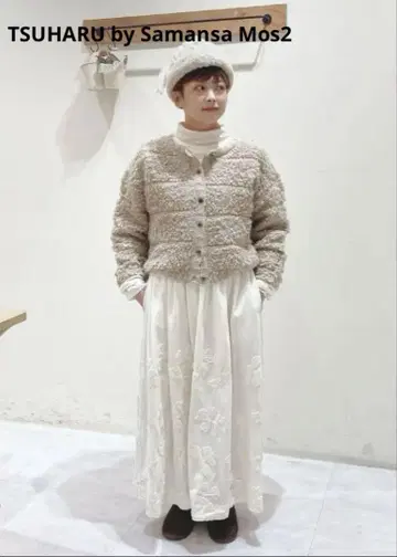 TSUHARU by Samansa Mos2 휘핑 크림 자수 벨벳 스커트