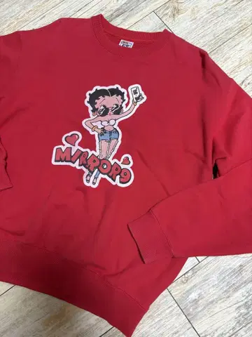 CROSS & STITCH 베티 부프 트레이닝복 MIRROR9