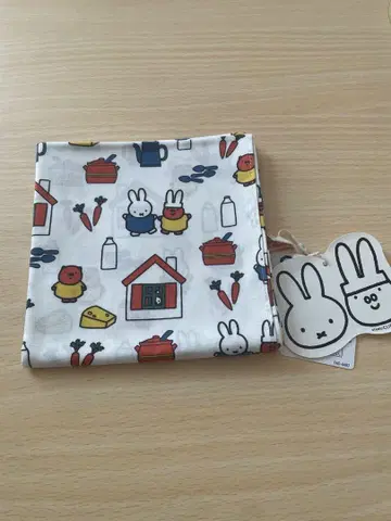 [ 한정품 ] 스튜디오 클립 미피 손수건 반다나