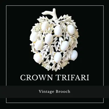 CROWN TRIFARI 밀크 유리 화이트 후르츠 사과 브로치