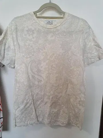 무료배송 ETRO 페이즐리 무늬 T셔츠 M 사이즈 에트로 화이트