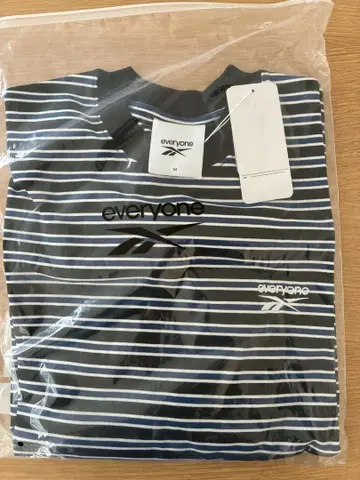 REEBOK everyone CLASSIC BORDER M