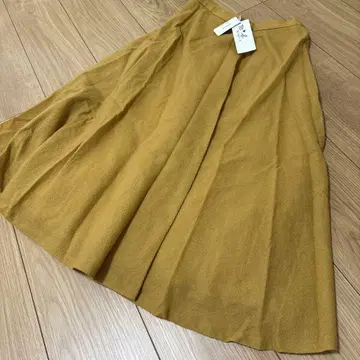 새상품 택 포함 에네스베 롱 스커트 울
