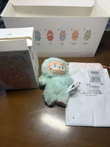 POP MART THE MONSTERS 봉제 인형