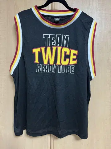 twice MOMO 메쉬 유니폼