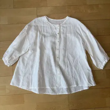 blue willow 아이보리 린넨 7부 소매 셔츠