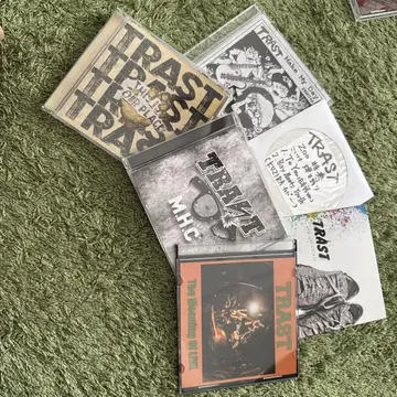 TRAST 앨범 컬렉션