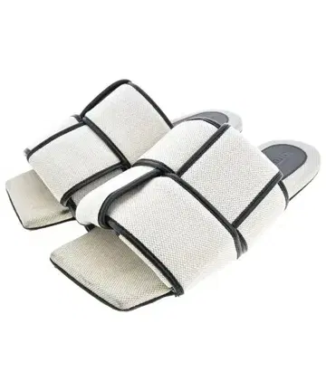 BOTTEGA VENETA 여성용 샌들