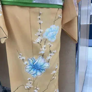 순수 실크 꽃무늬 호몬기 크림색 파란 꽃 포스터 패턴