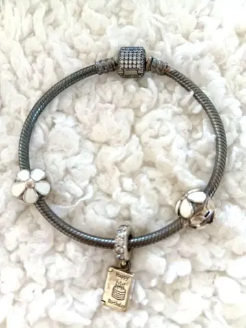 미사용 판도라 팔찌 Happy Birthday