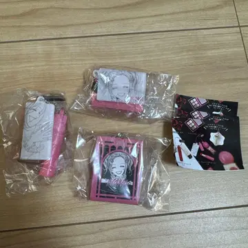 NANA PASSIONAL LOVER 미니 참 컬렉션 하치