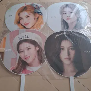 TWICE SANA 부채 4개 세트
