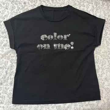그레이스 콘티넨탈 펄 비즈 장식 T셔츠 상의