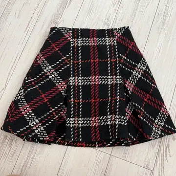 SNIDEL 로빙 체크 미니 스커트