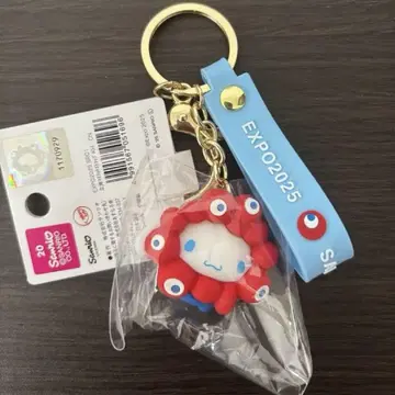 오사카 만박 산리오 미야쿠미야쿠 변신 키링 시나몬 시나모롤