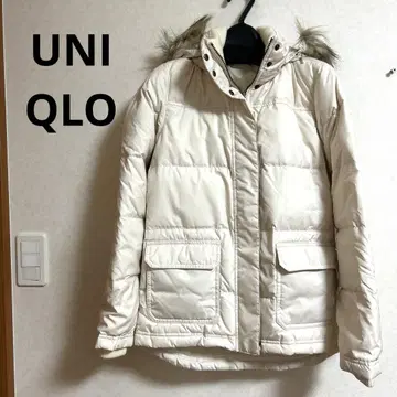 UNIQLO 화이트 다운 자켓 퍼 포함