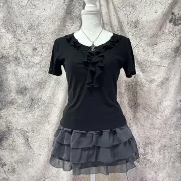y2k 00s 다크코어 쫄티 딱붙는 프릴 티셔츠
