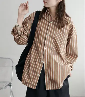 Discoat 디스코트 랜덤 스트라이프 프린지 오버 셔츠