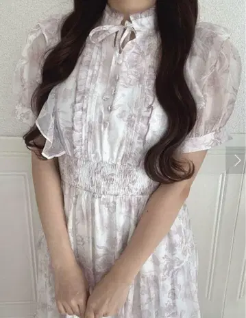evelyn 원피스 라메 프릴 꽃무늬 OP 핑크