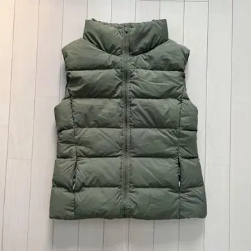 PLST 올리브 그린 다운 베스트
