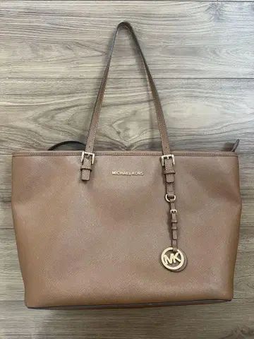 MICHEAL KORS 백