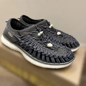 새상품급 KEEN 킨 UNEEK 유니크02 26.5cm