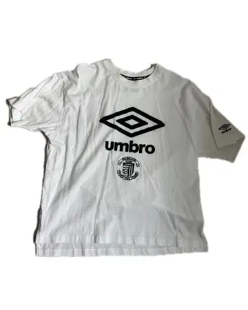 umbro 로고 크루넥 화이트 T셔츠