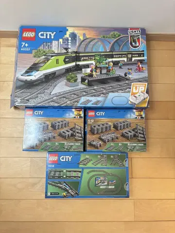 LEGO CITY 60337 기차 세트 추가 레일 포함