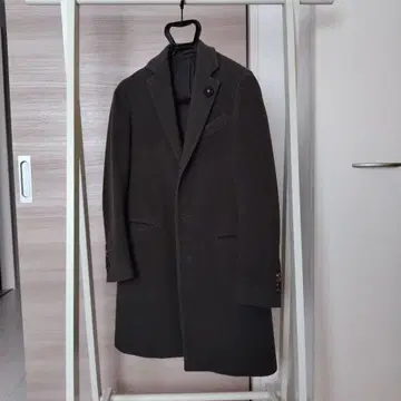 다크 그린 체스터 코트