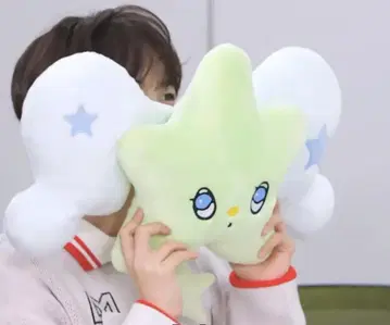 별 모양 봉제 인형 파란 눈 28cm