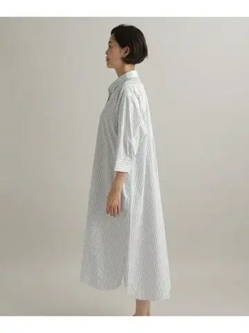 Utao: 우타오 스트라이프 반팔 화이트 블랙 7부 소매 롱 원피스
