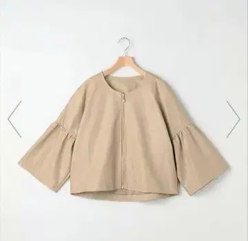 새상품 가죽 프릴 슬리브 레이어드 자켓